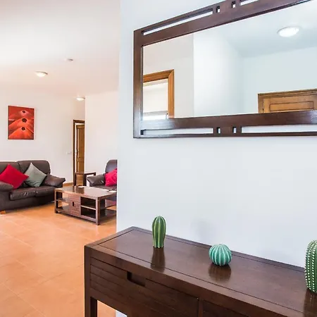 Inviting 3-bed In Playa Blanca * بلايا بلانكا