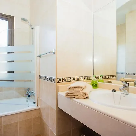 Inviting 3-bed In Playa Blanca Villa Playa Blanca (Lanzarote)