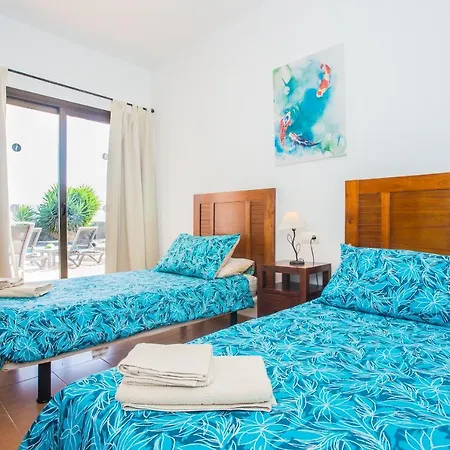 וילה Inviting 3-bed In Playa Blanca פלאיה בלנקה